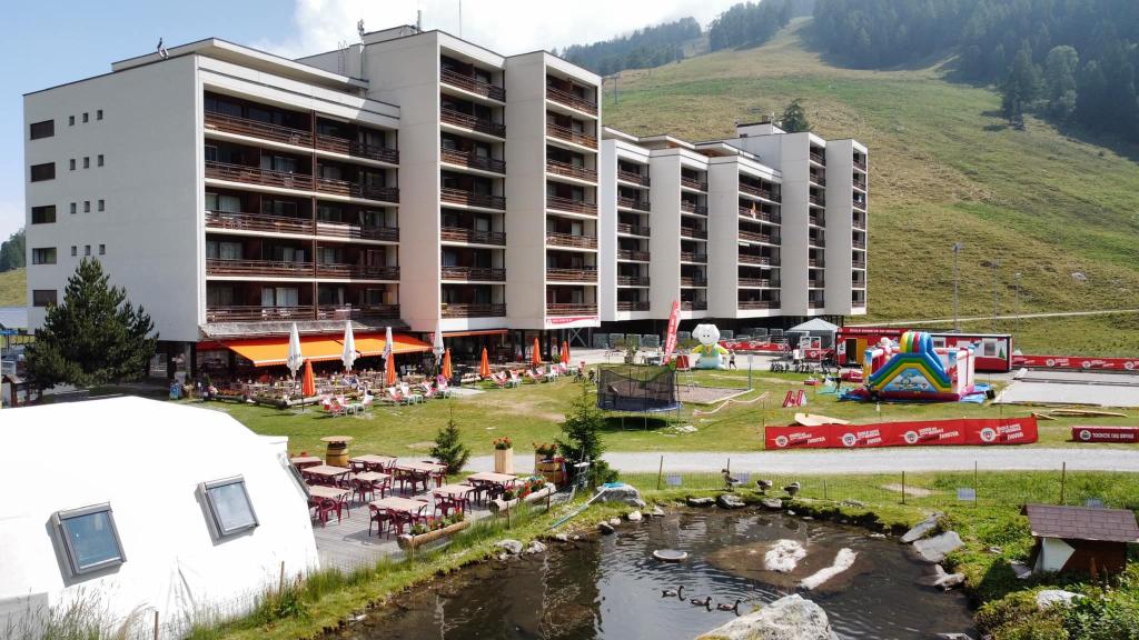 Restaurant &eacute;t&eacute; 1.jpg